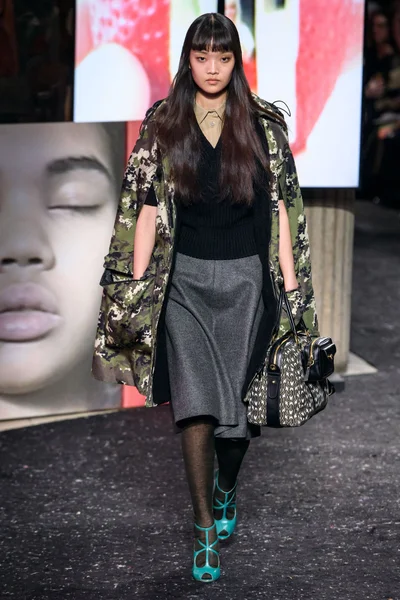 Look 22